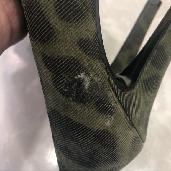 Gianni Bini Pumps, army green faint leopard print fabric, platform, Size 7 - Picture 16 of 16